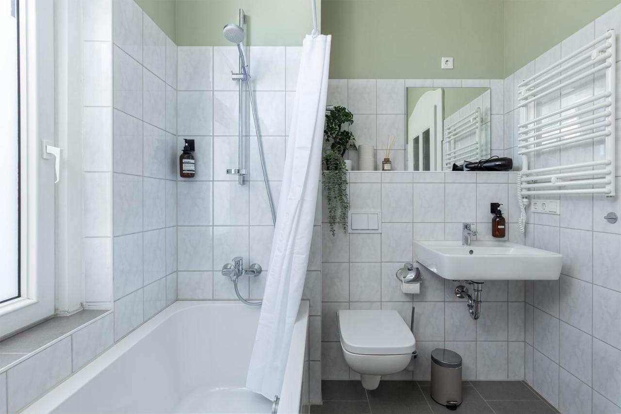 Apartment Direkt Im Zentrum Fuer Bis Zu 6 Personen Bahnhofsnah Leipzig Exterior photo